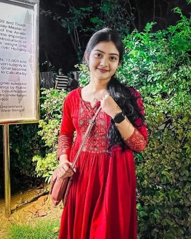 female Call Girls in Vadodara